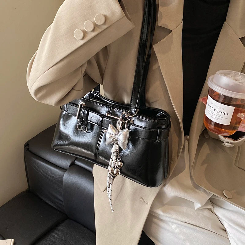Elegant Women’s Handbag with Belt Buckle