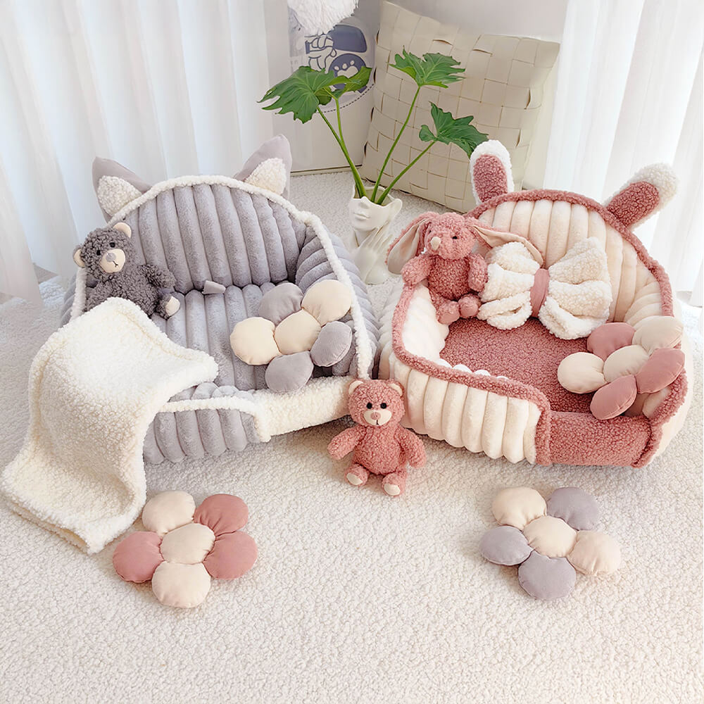 Cozy Plush Pet Bed with Blanket