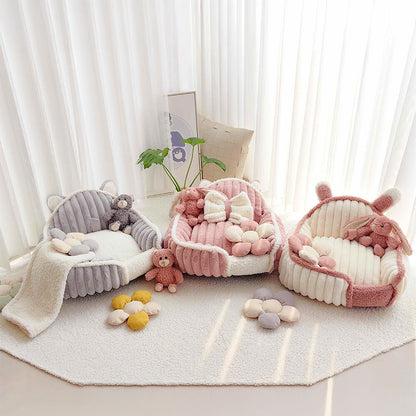 Cozy Plush Pet Bed with Blanket