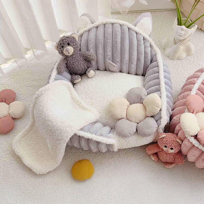 Cozy Plush Pet Bed with Blanket
